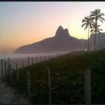 No Coracao De Ipanema - Qto E Sala Em Ipanema Otimo Para 2 Mais 2 Pessoas!